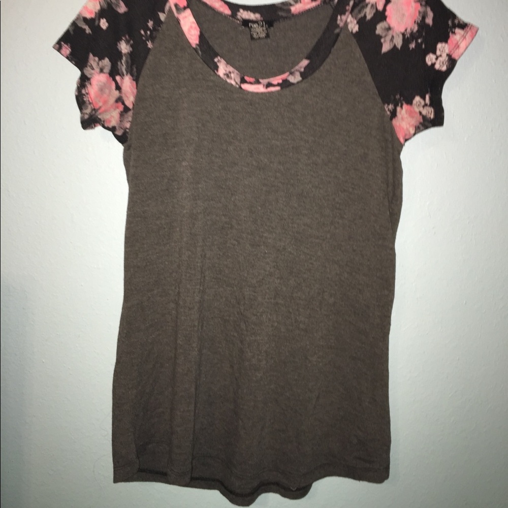 Rue21 t shirt